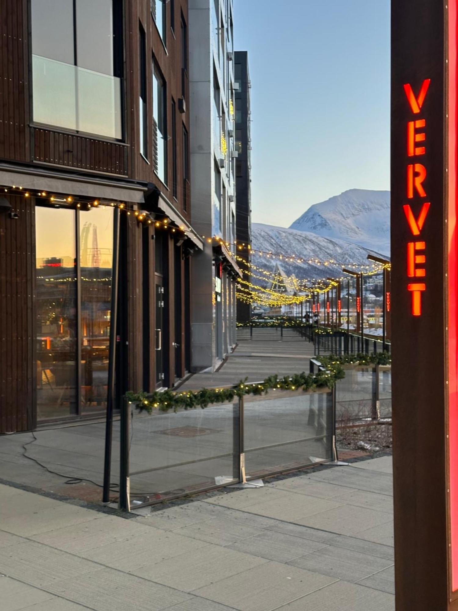 Thenorthernexplorer Penthouse Tromso Exterior photo